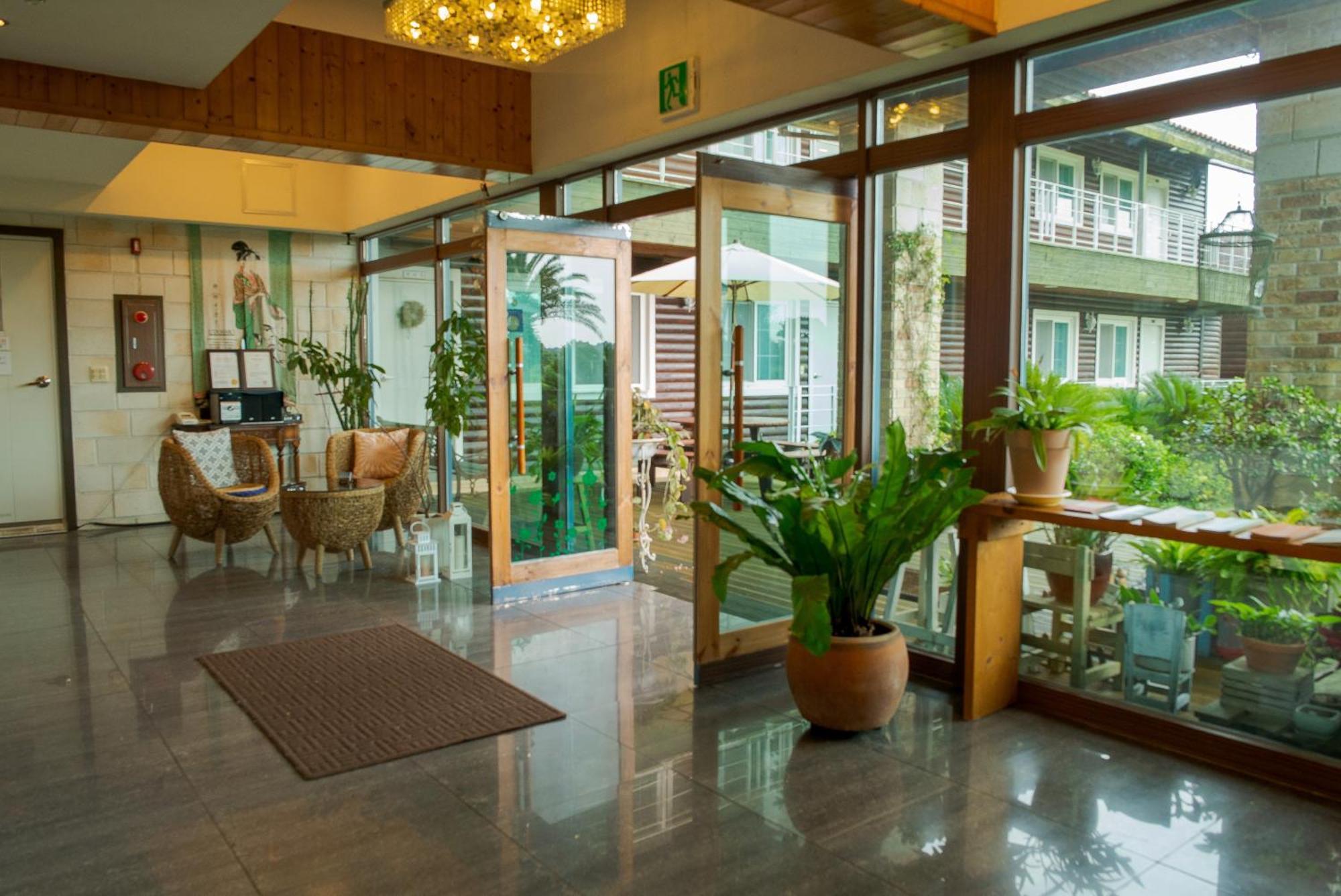 Green Narae Pension Seogwipo Ngoại thất bức ảnh