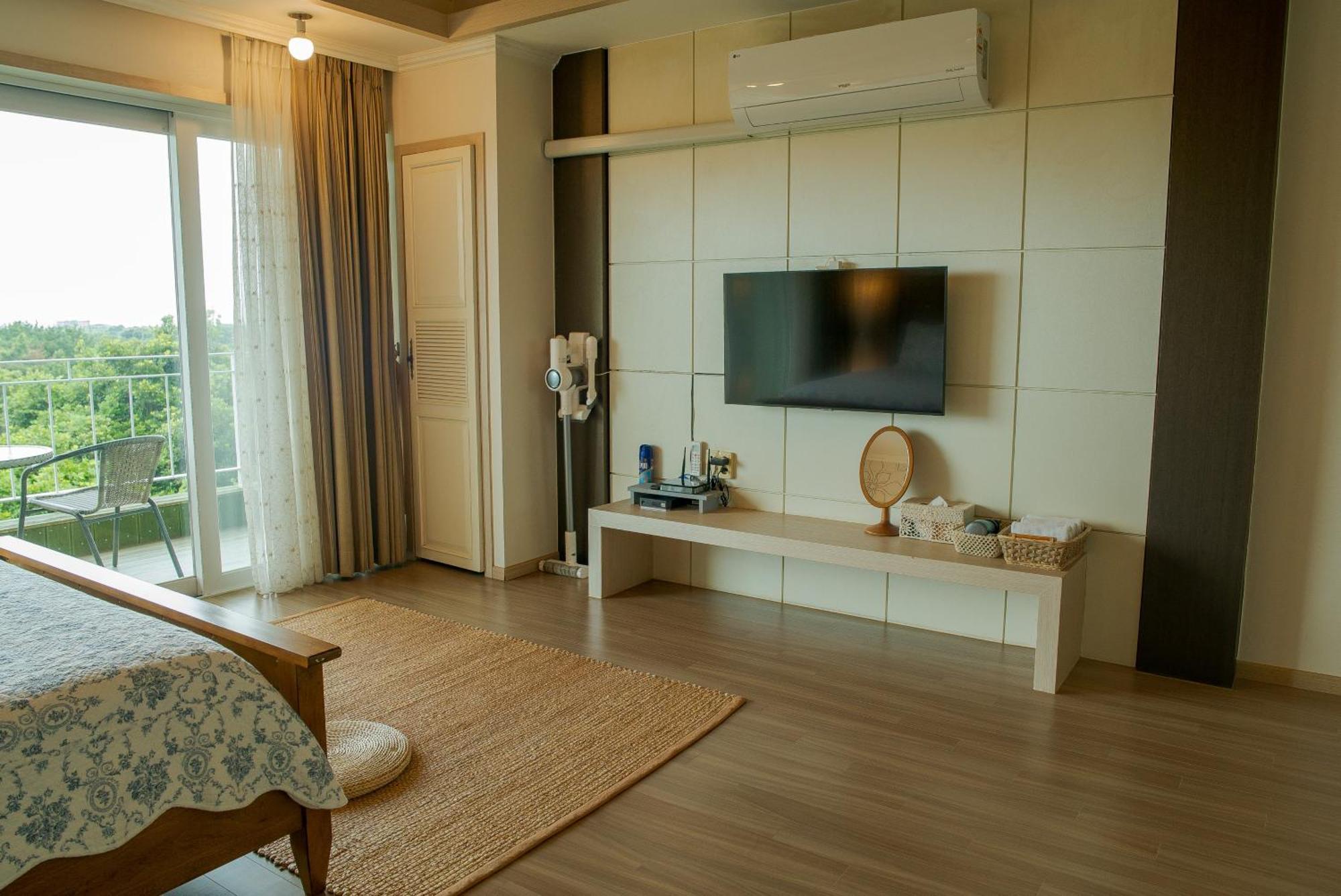 Green Narae Pension Seogwipo Ngoại thất bức ảnh