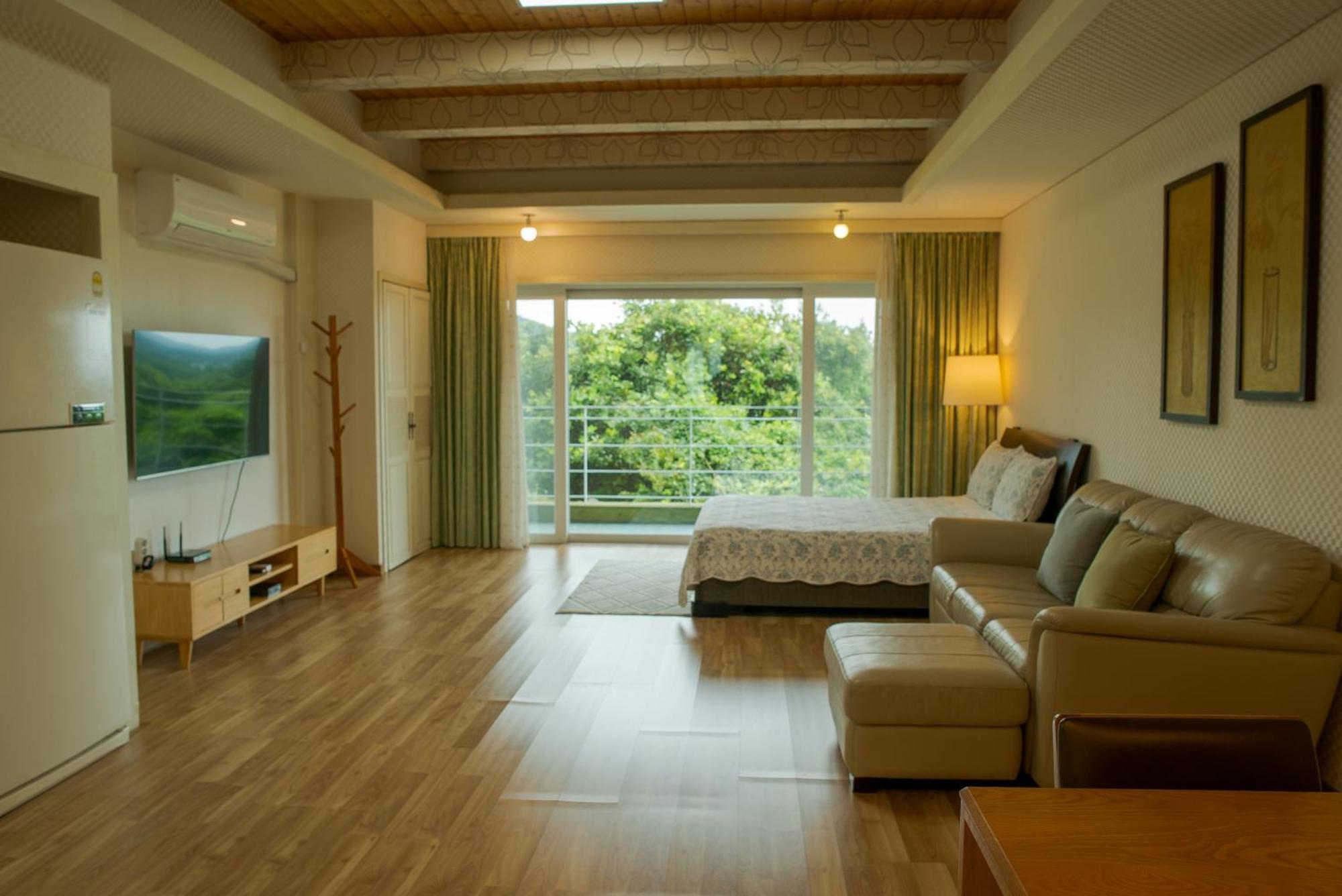 Green Narae Pension Seogwipo Ngoại thất bức ảnh